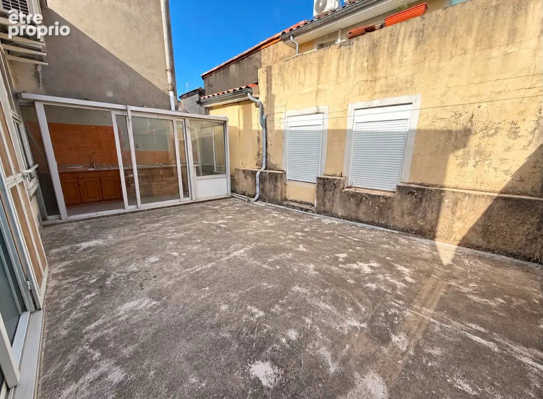 Maison de rue 102 m² - 5 chambres - Garage 90 m² - Valence - photo 9