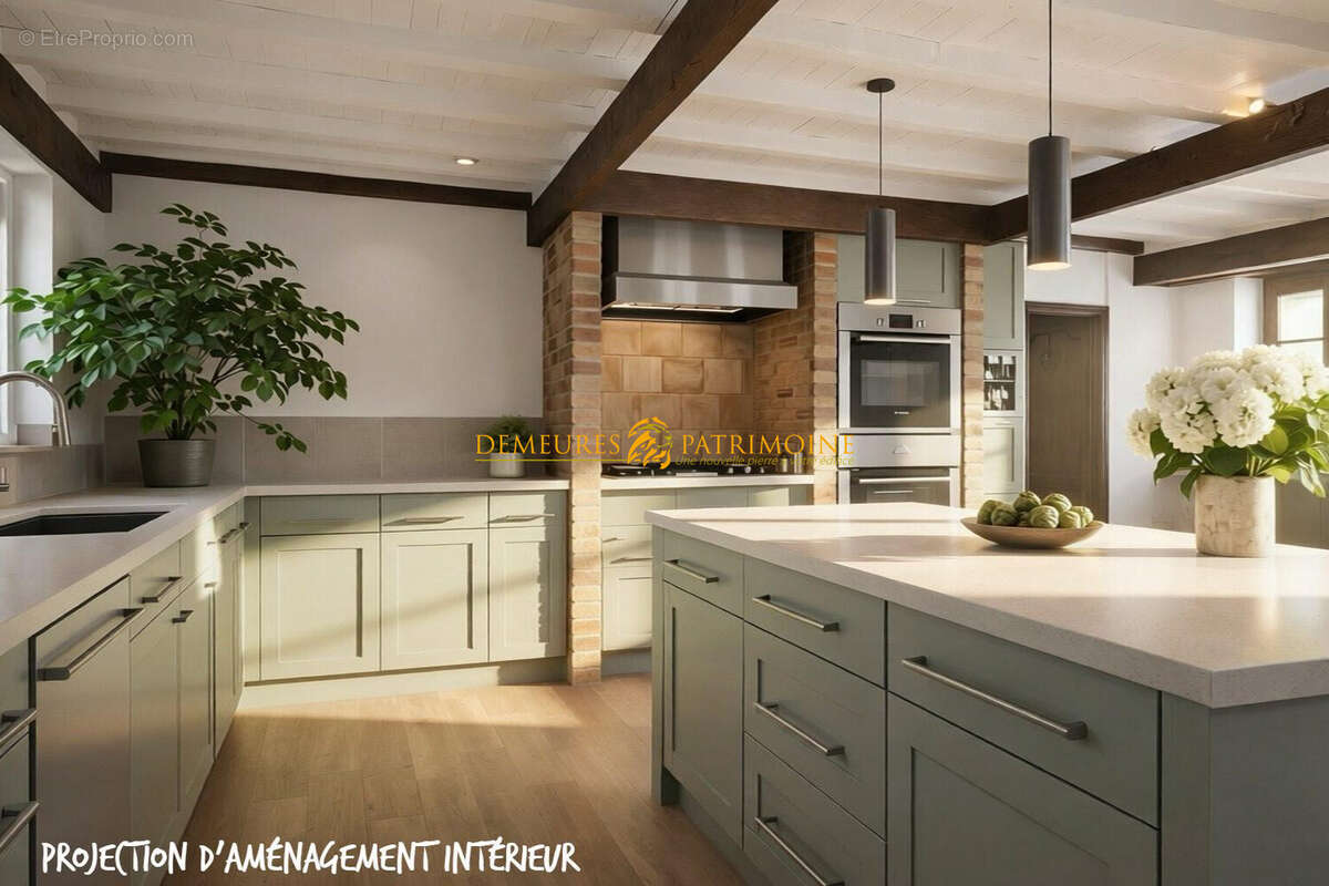 Maison à SALLES-LAVALETTE