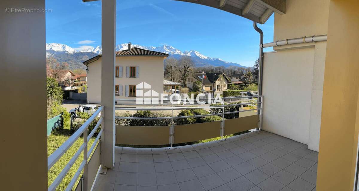 Appartement à CROLLES