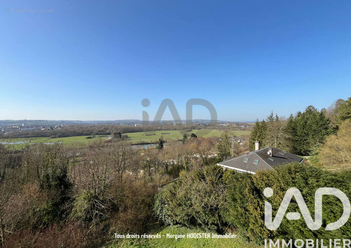 Photo 4 - Appartement à CHARLEVILLE-MEZIERES