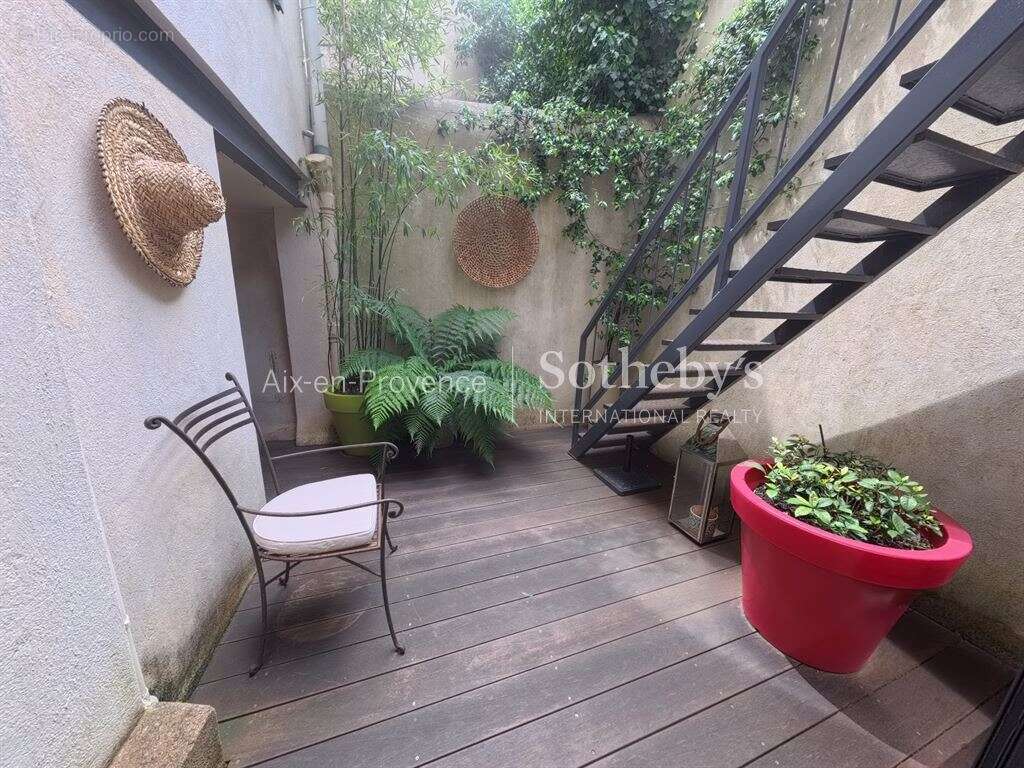 Appartement centre ville/Terrasse - photo 8