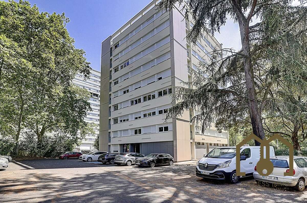 Appartement à LYON-9E