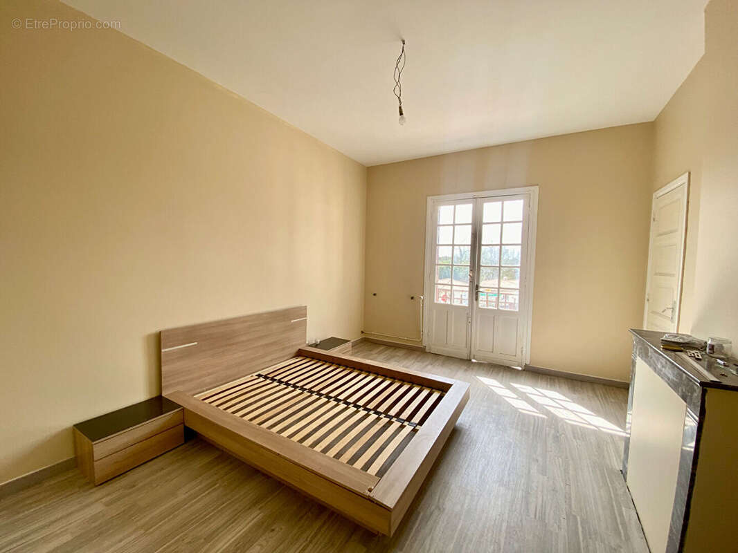 Maison à MOULEYDIER