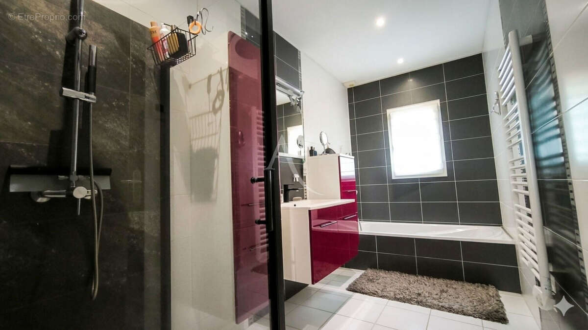 Maison à SAINT-MATHURIN