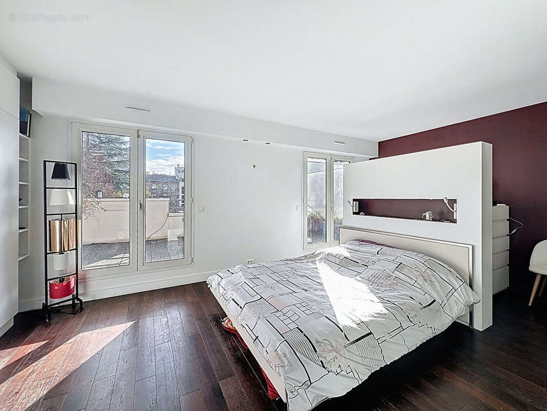 Appartement à SURESNES