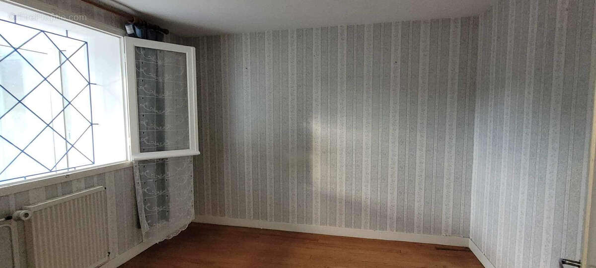 Maison à SAINT-FORT-SUR-GIRONDE