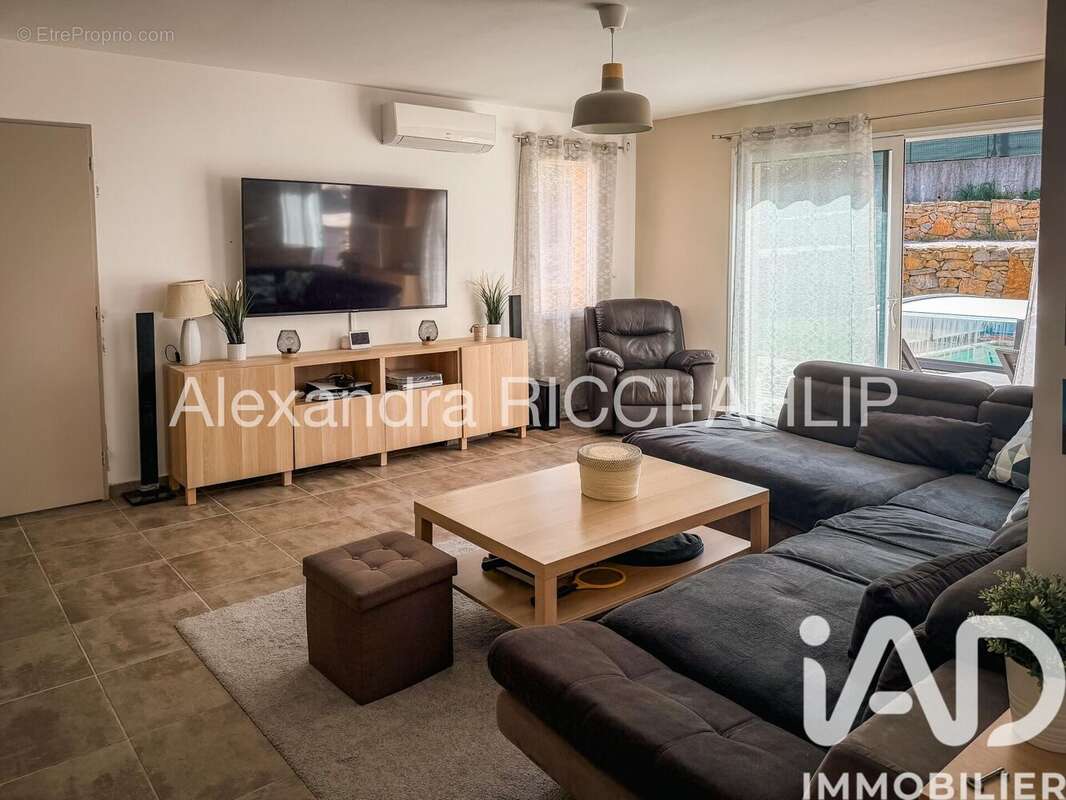 Photo 5 - Maison à SOLLIES-TOUCAS