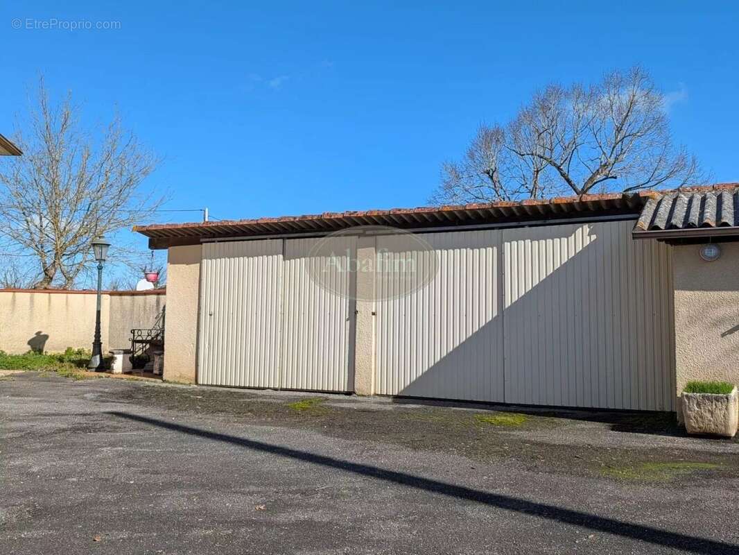Maison à MIRANDE