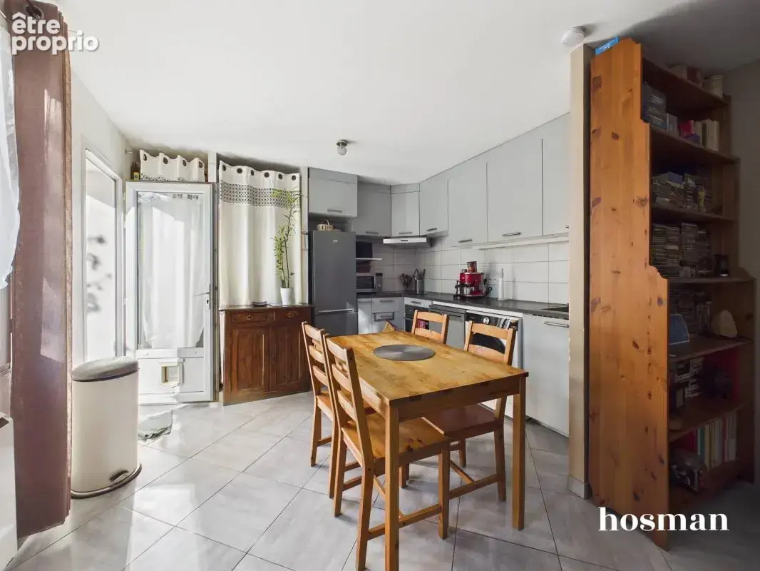 Superbe ! Maison avec jardin en très bon état - Metro à 10min - photo 8