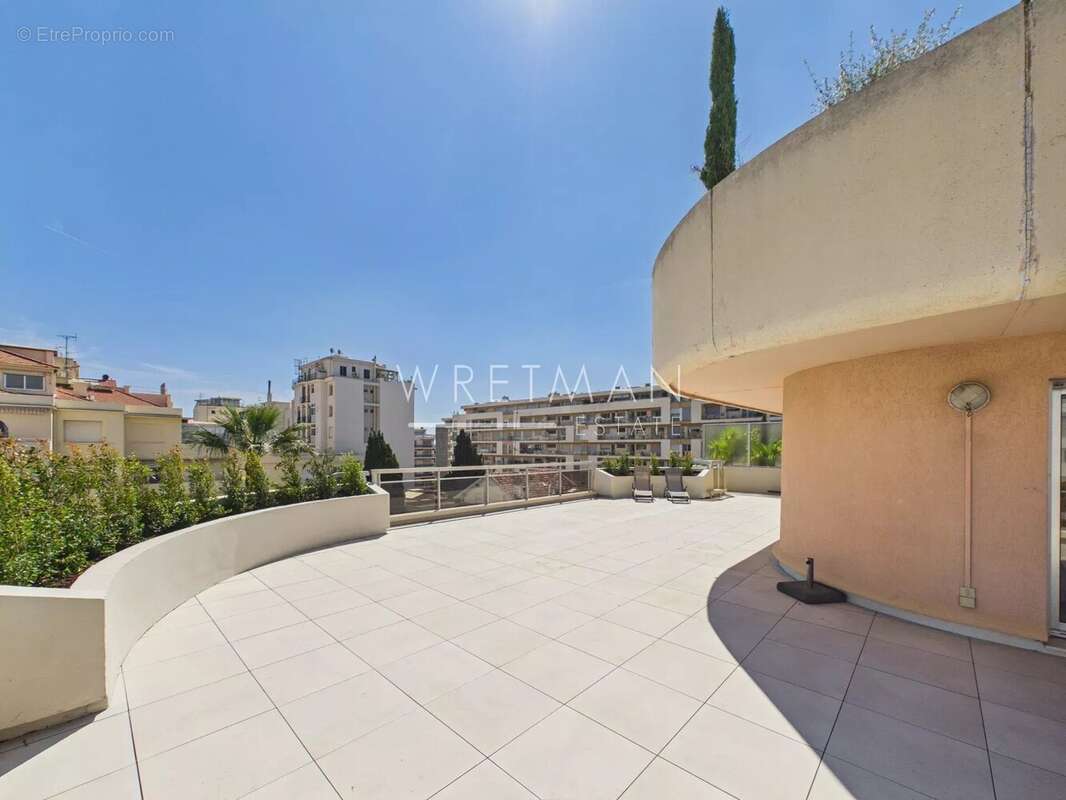 Appartement à CANNES