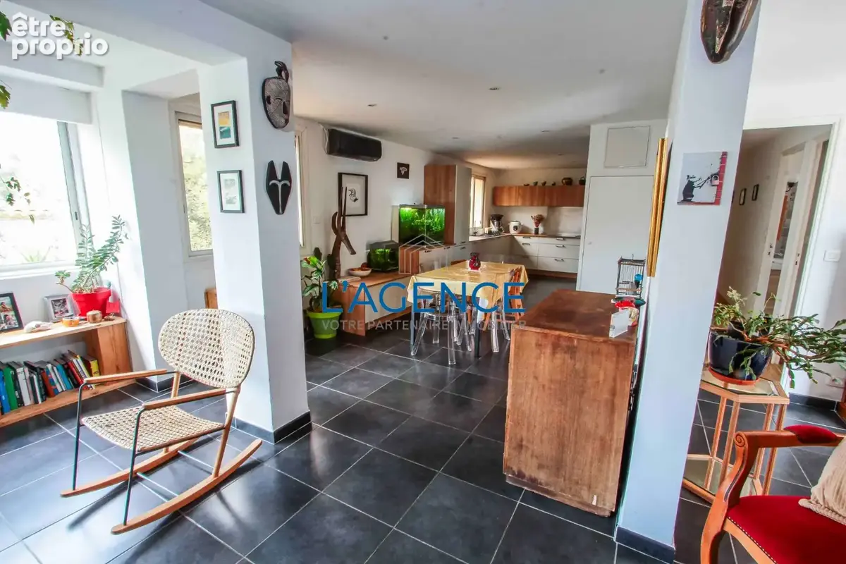 Appartement à HYERES