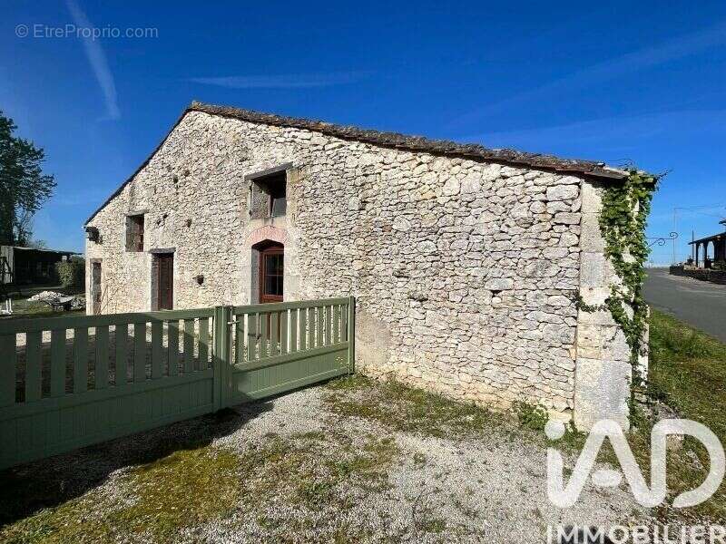 Maison 200 m² à Razac-De-Saussignac  - photo 6