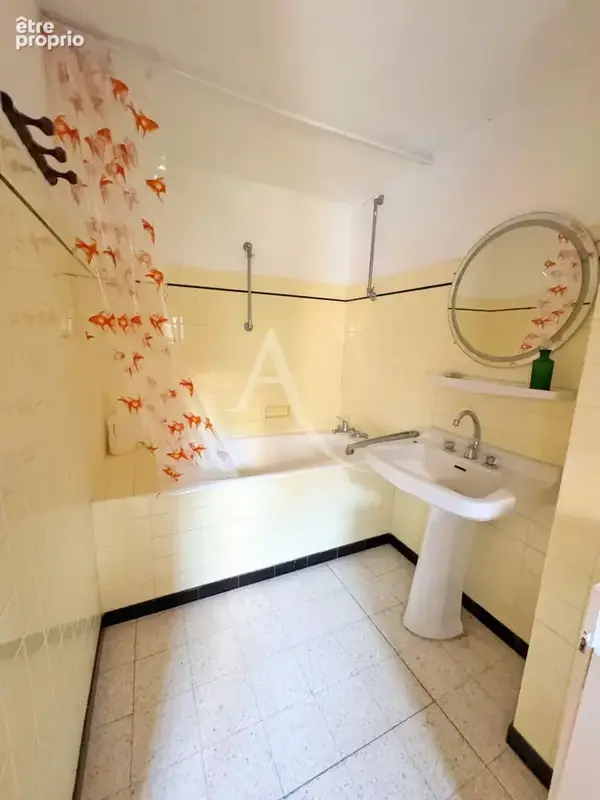LLAURO : Maison 3 pièces 86.35 m² avec une cour chaleureuse ! - photo 18