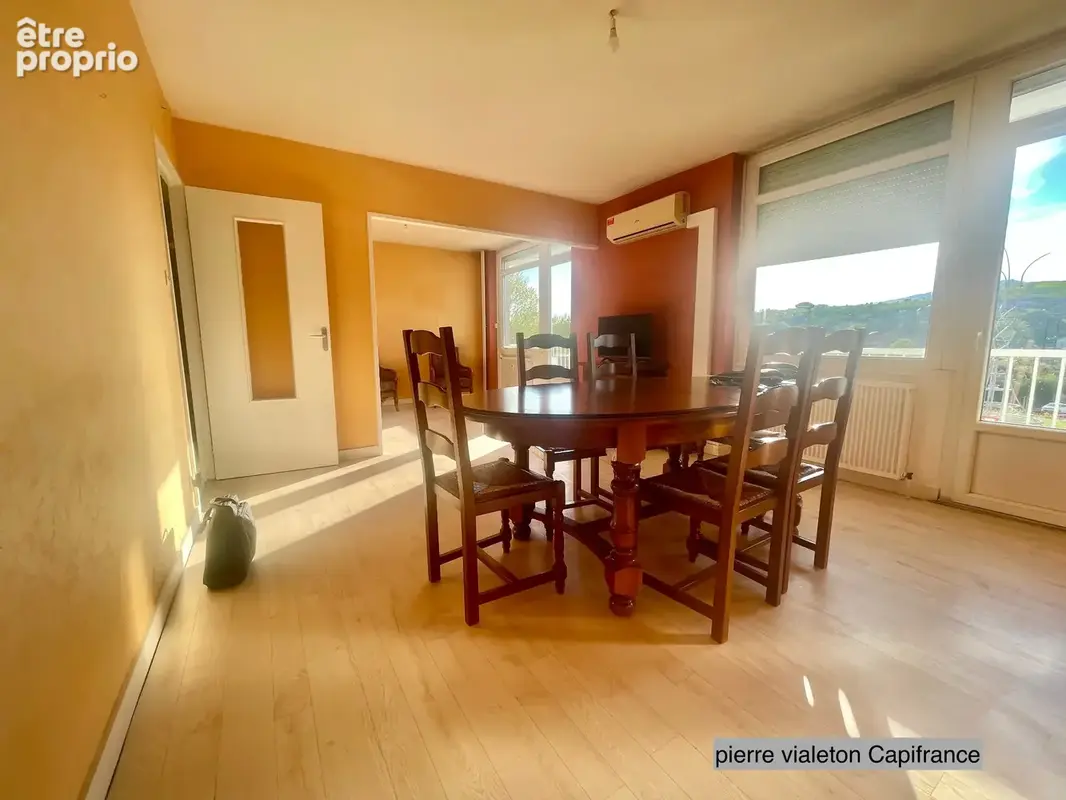Appartement T4 de 82,76 m² – 2 balcons, garage et cave – La Grand-Croix - photo 2