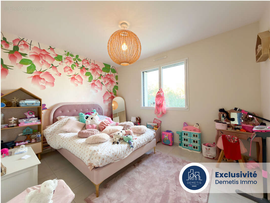 Maison à JOUE-L'ABBE