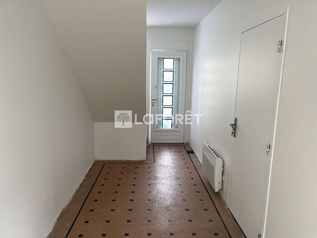 Maison à SERAINCOURT