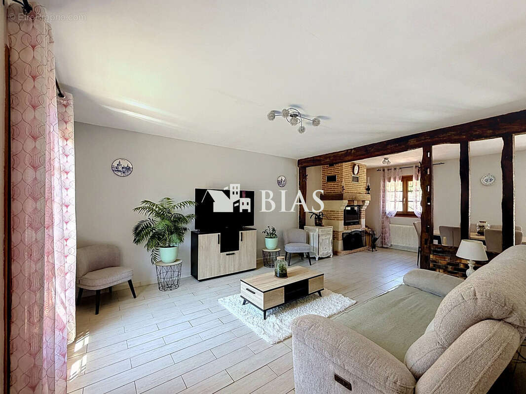 Maison 101 m² à Brionne  - photo 3