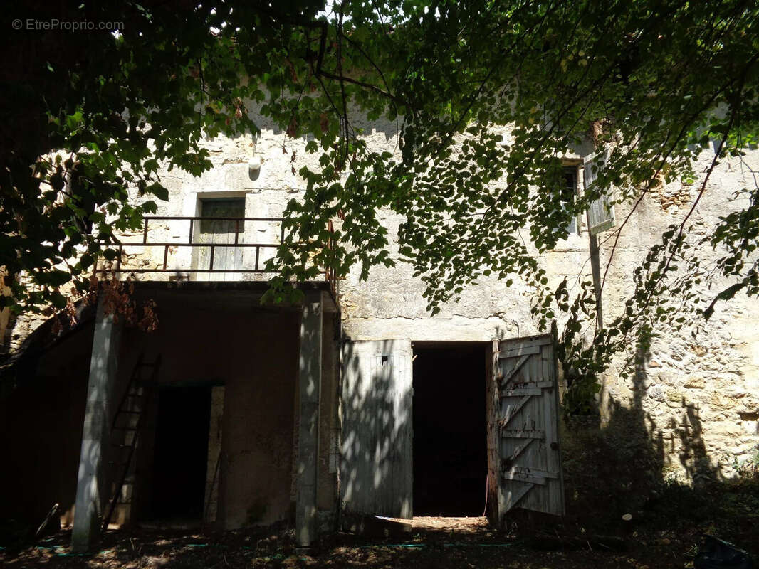Maison à SAINT-JUST