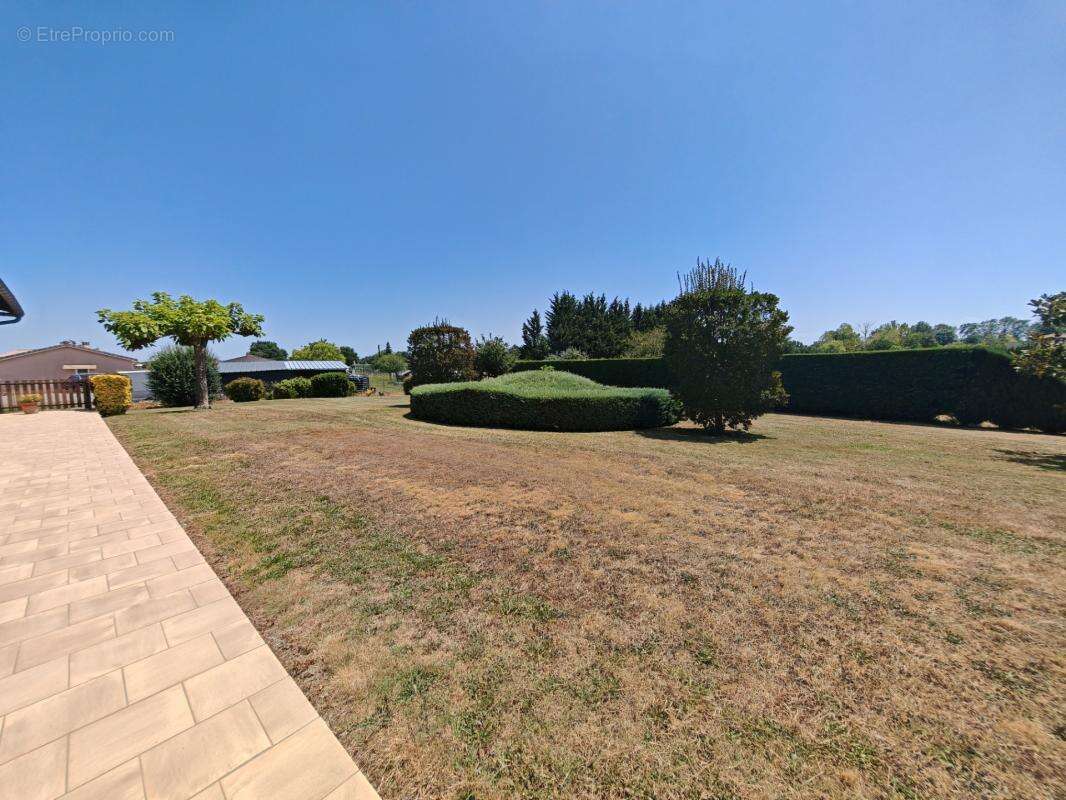 Maison de 145 m² en parfait état avec sous-sol intégral - 5 min de Riscle - photo 16