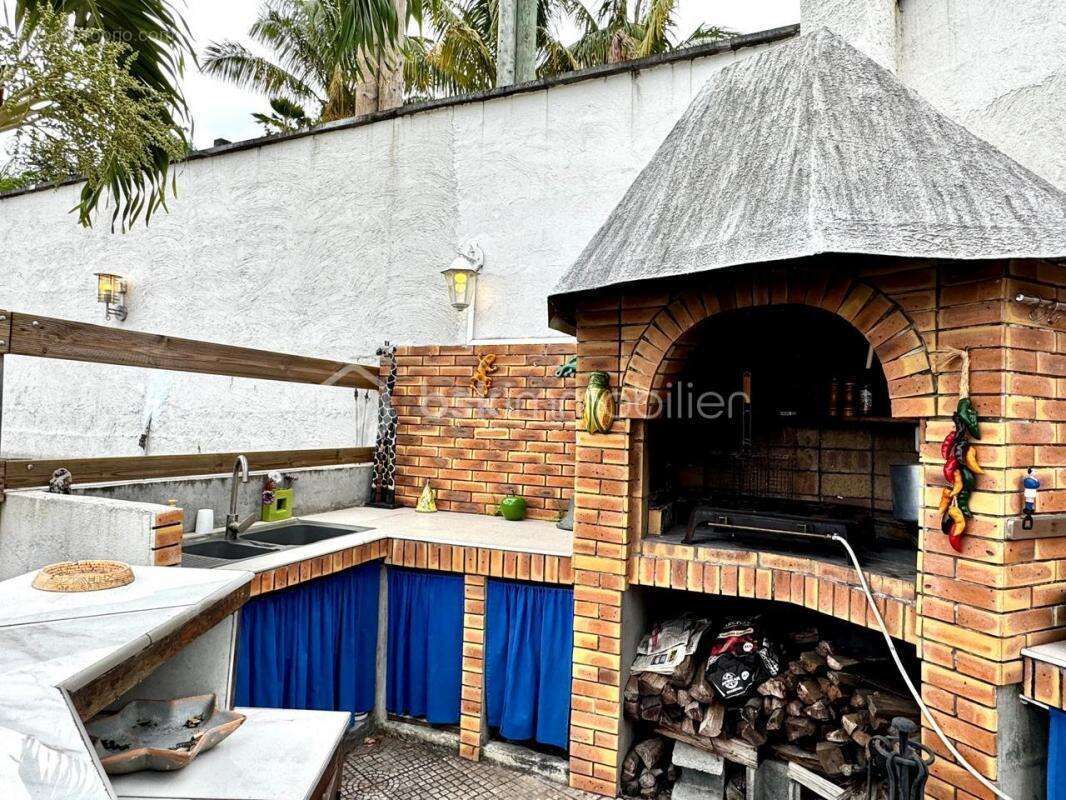 Maison à LES AVIRONS