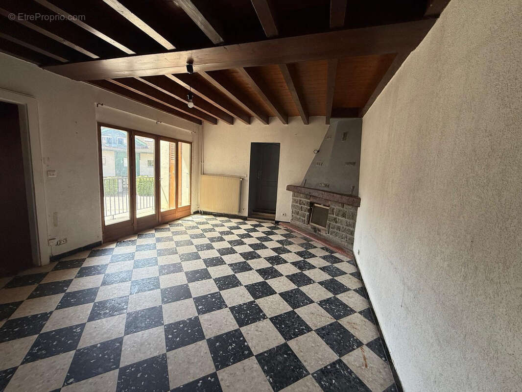 Maison à MACHILLY