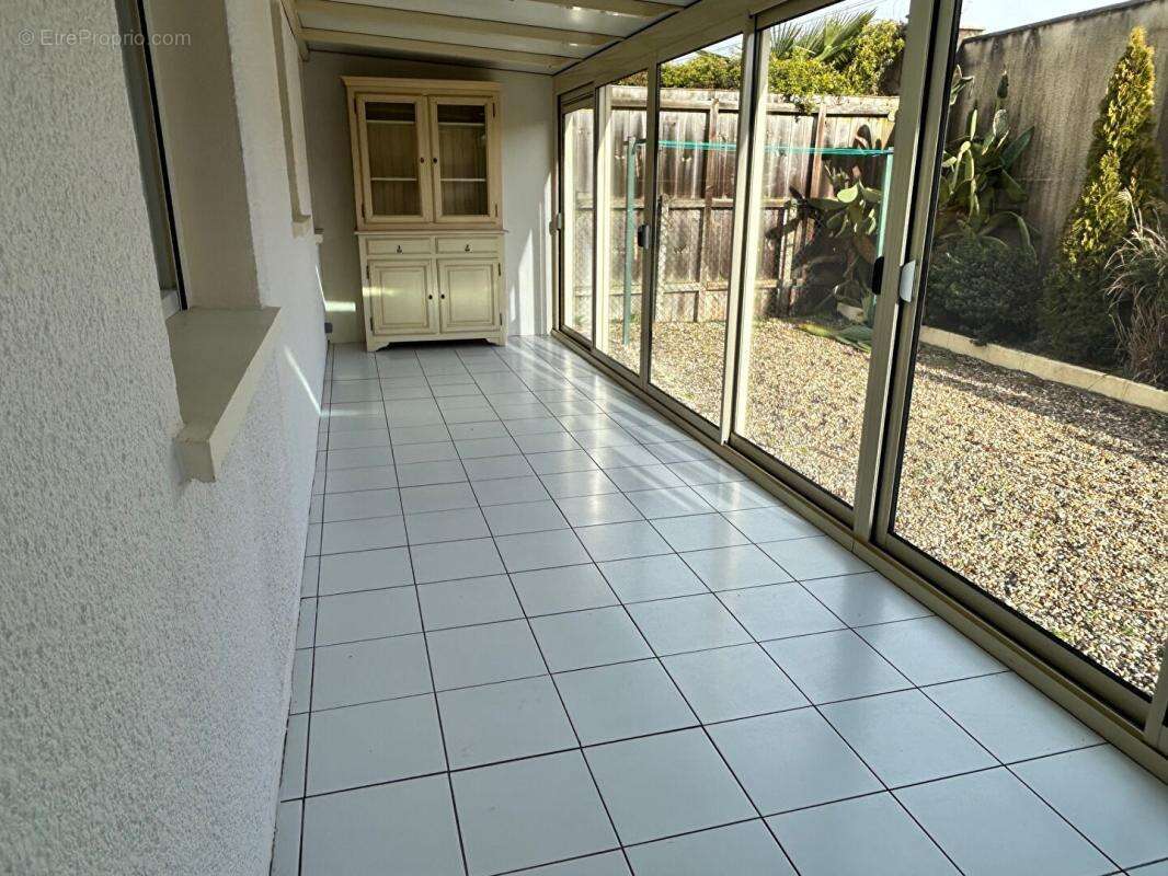 Maison à BLANQUEFORT