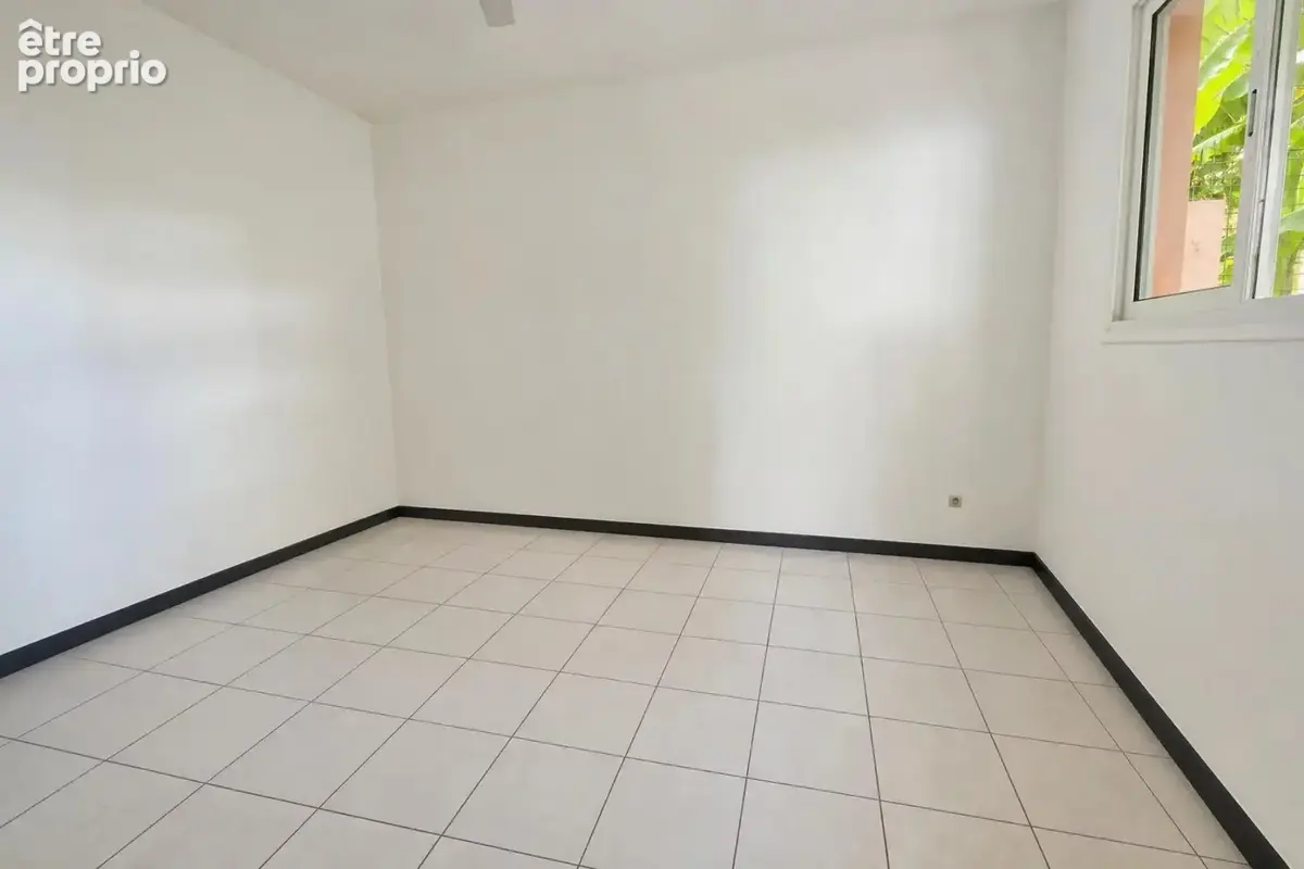 Appartement T4 - Le Tampon / Bras de Pontho - photo 4