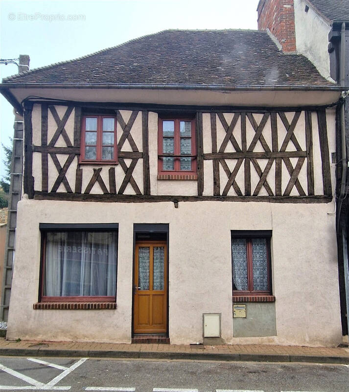 Maison à NONANCOURT