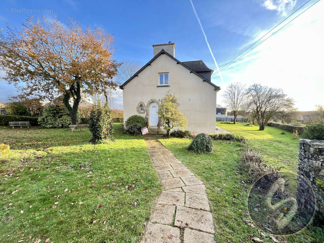 Maison à SAINT-MARCEL