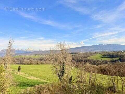 Terrain à ANNECY