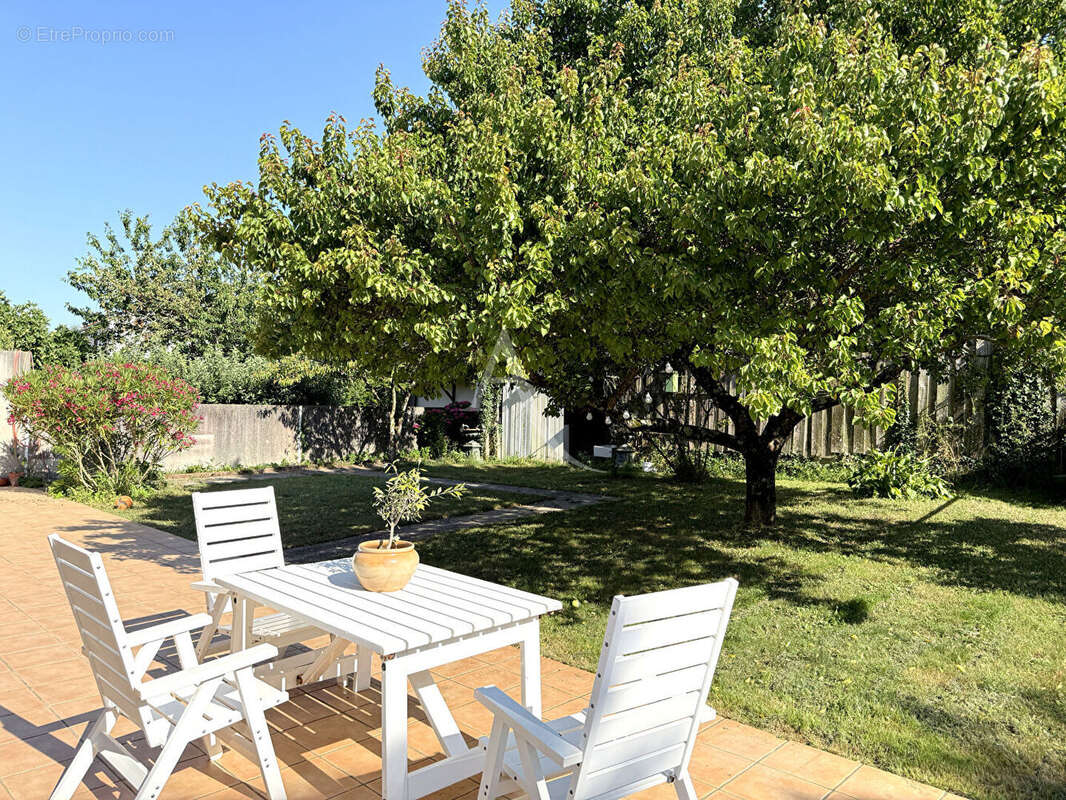 Maison à LA JONCHERE