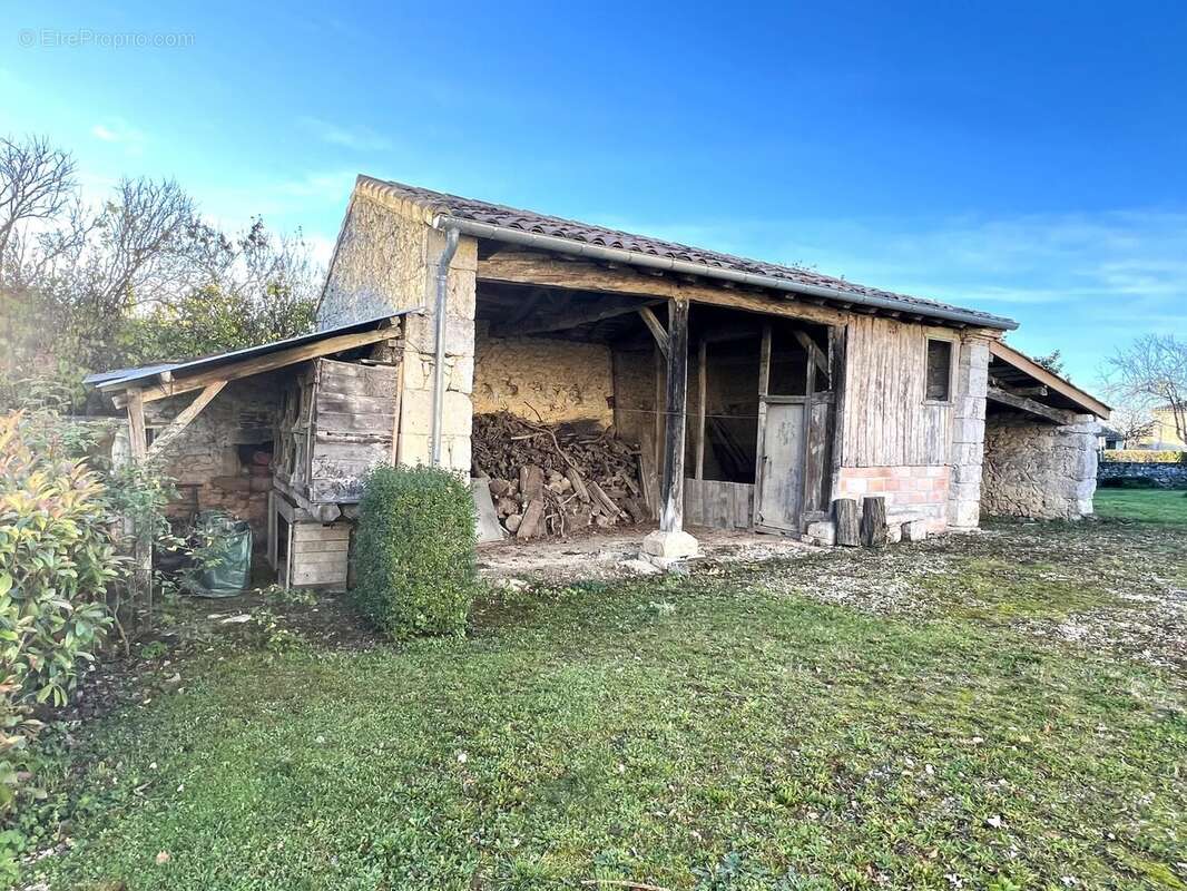 Maison à SAINT-CLAR