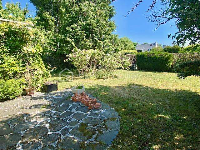 Maison à OZOIR-LA-FERRIERE