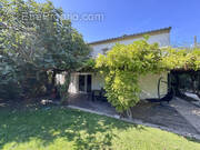 Maison à L&#039;ISLE-SUR-LA-SORGUE