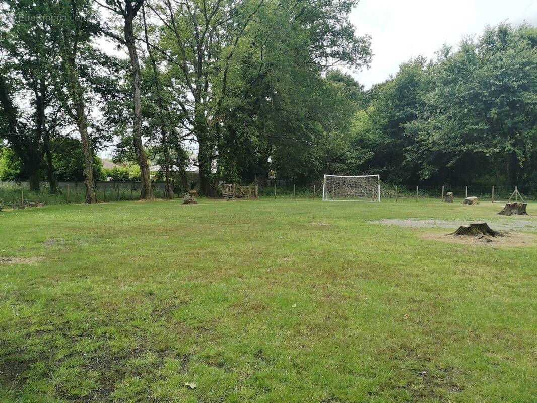 Terrain à LESPARRE-MEDOC