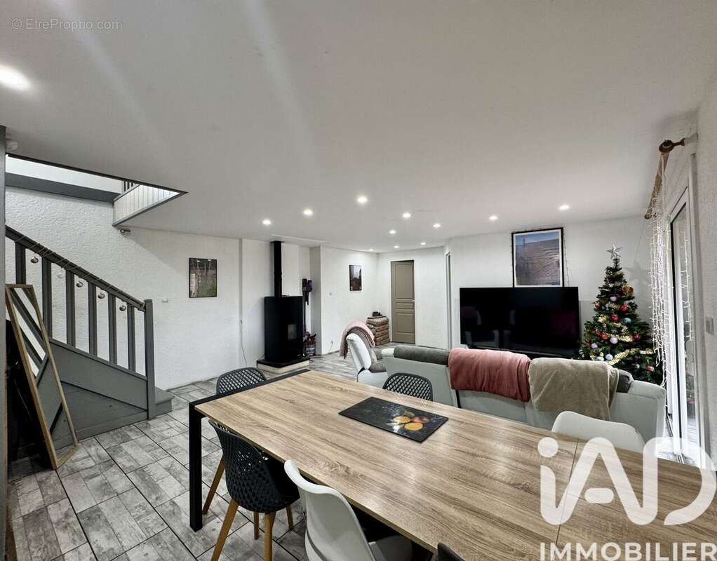 Photo 4 - Maison à VERNOIL