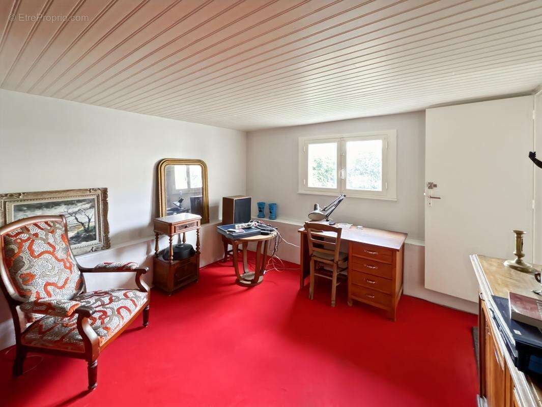 Maison à SAINT-ASTIER