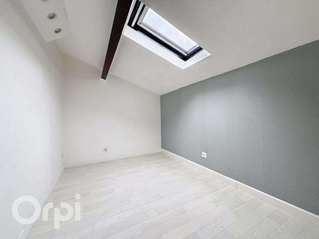Appartement à VILLENEUVE-LOUBET