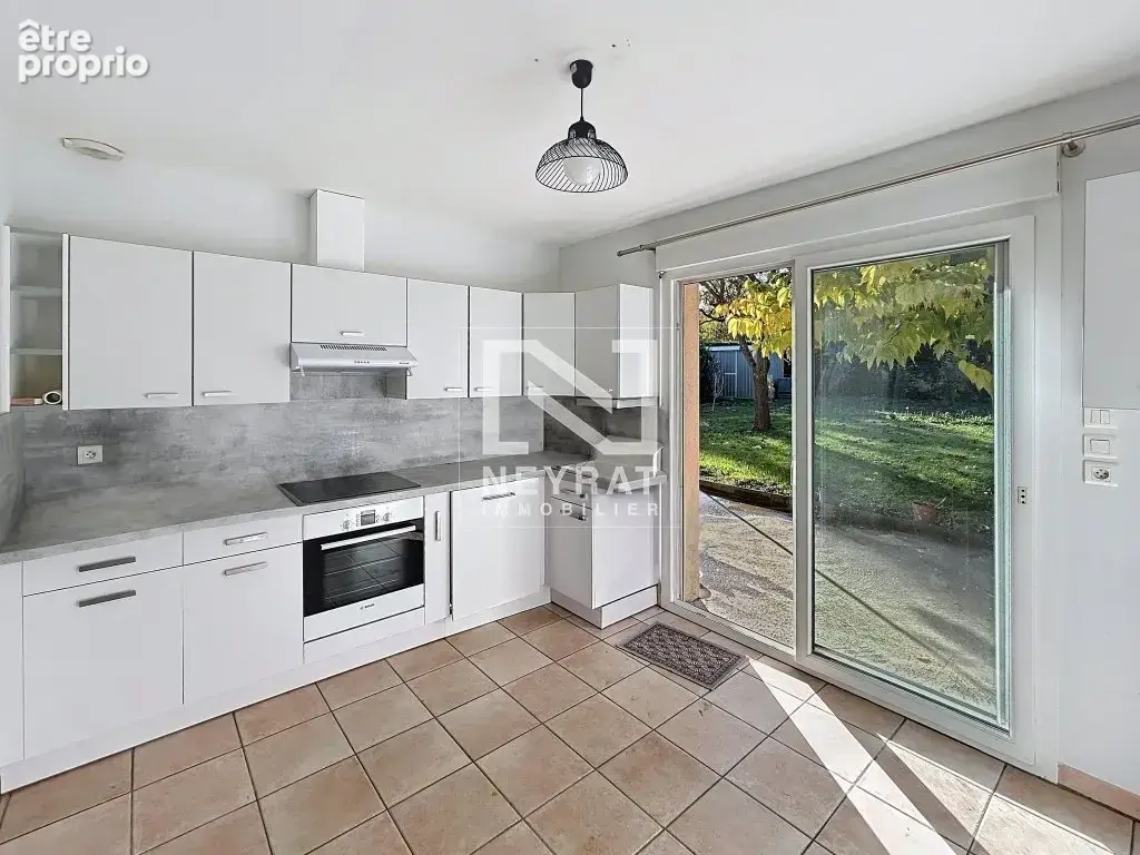 Maison lumineuse et fonctionnelle, entièrement de plain-pied, 3 chambres - photo 7