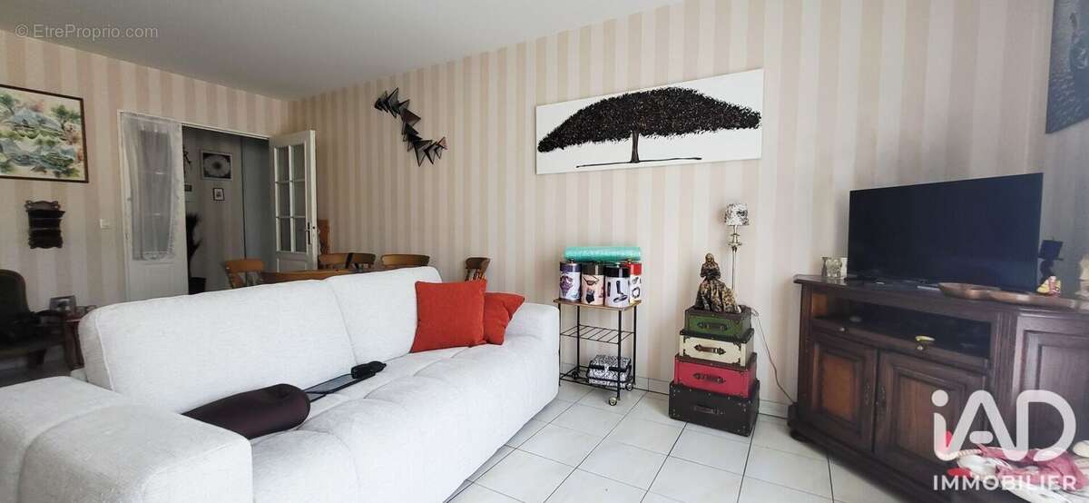 Appartement 71 m² à Livry-Gargan  - photo 3