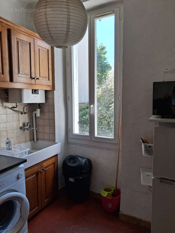 Appartement à MARSEILLE-4E