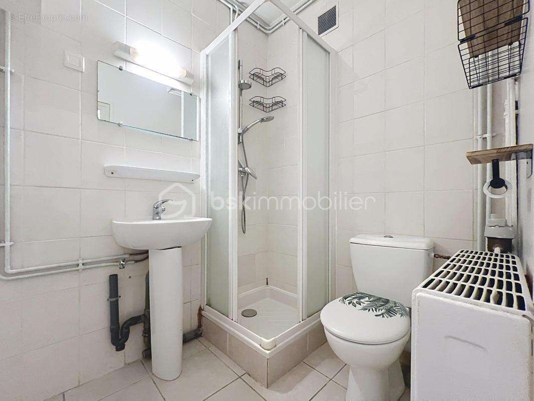 *** grenoble studio 28 m2 lumineux avec balcon flandrin-valmy*** - photo 9