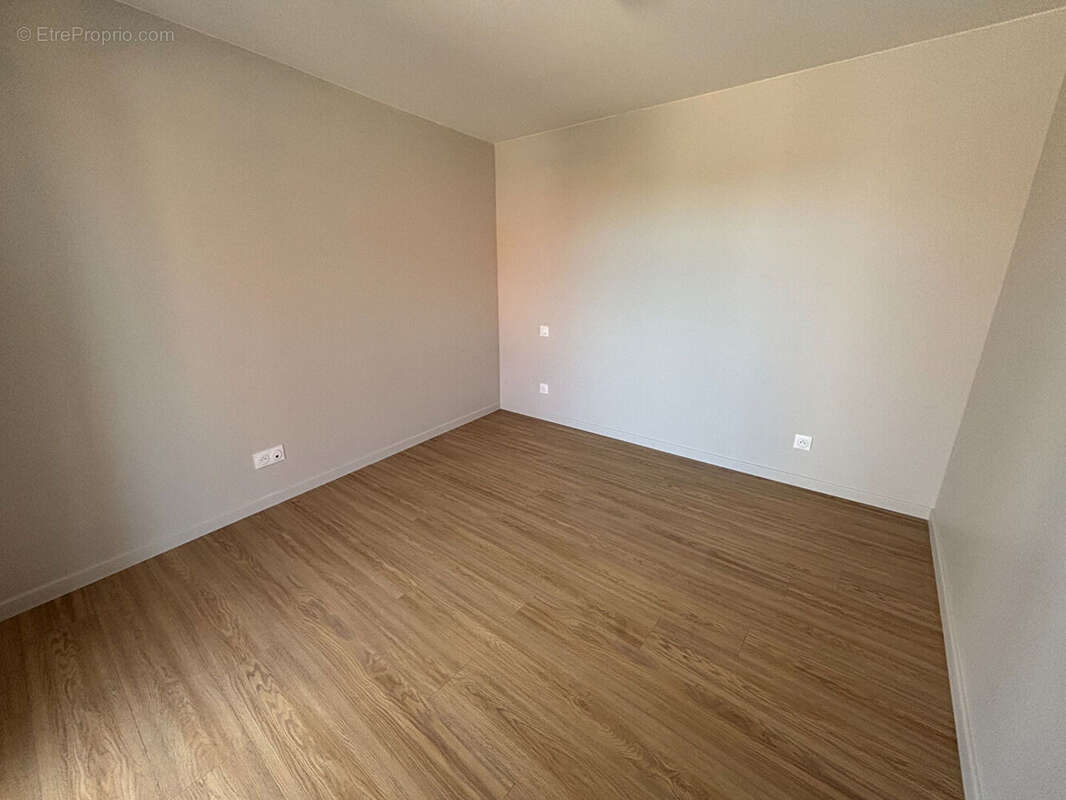 Appartement Neuf 65 m² avec 35 m² de terrasse - photo 4