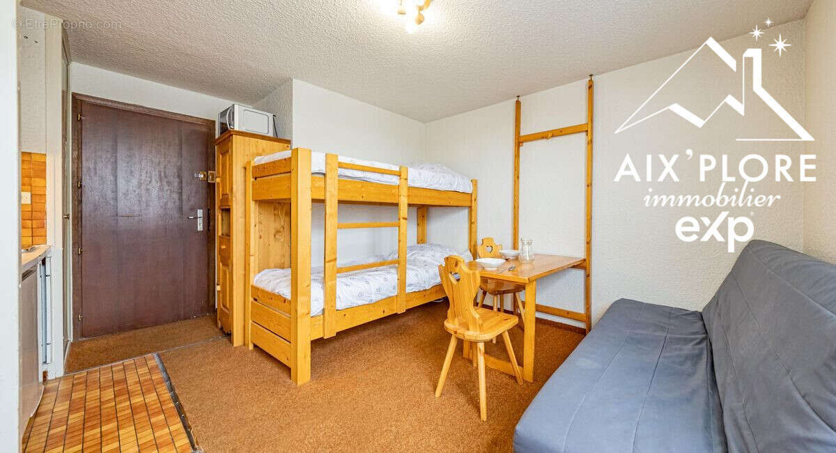 Appartement à SAINT-FRANCOIS-LONGCHAMP