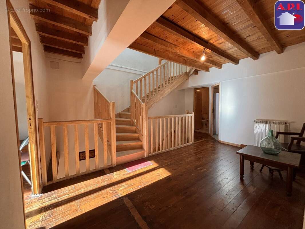 Maison à ROQUEFEUIL