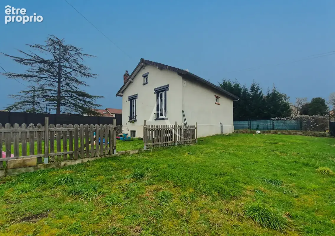 Maison à LES MUREAUX