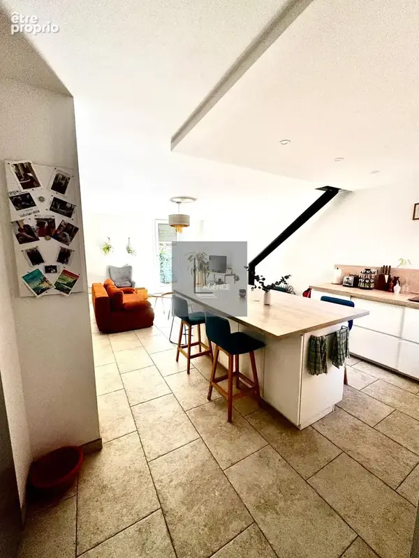 Maison de type 5 avec garage et jardinet - photo 5