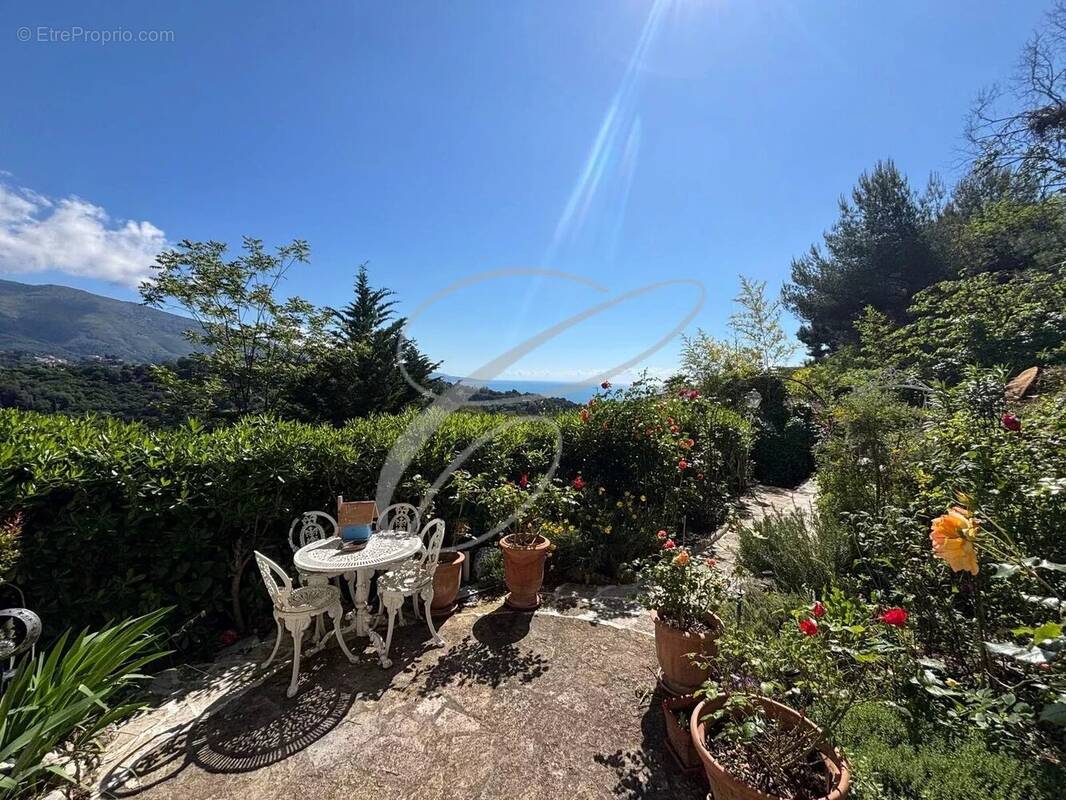 Maison à ROQUEBRUNE-CAP-MARTIN