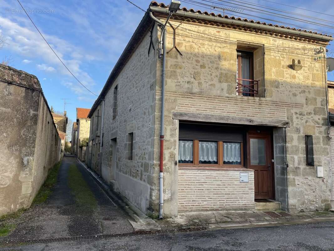 Maison à GONTAUD-DE-NOGARET