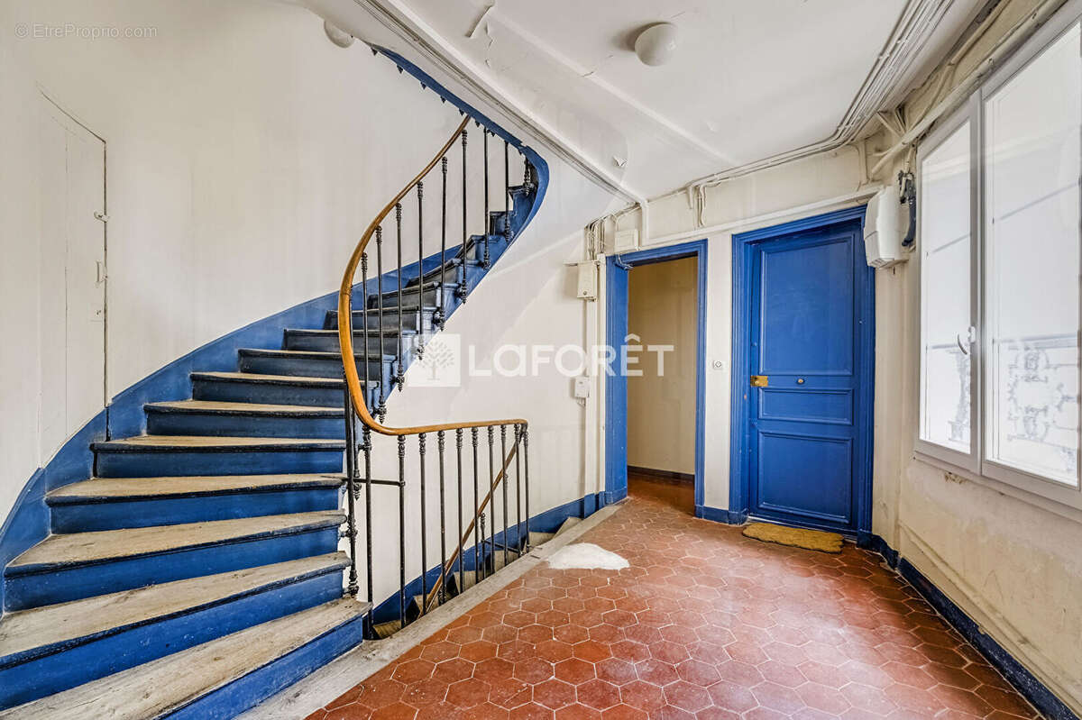 Appartement à PARIS-8E